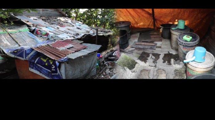 Tampak depan kondisi rumah Ngatinah nenek dihajar karena kelaparan mencuri makanan