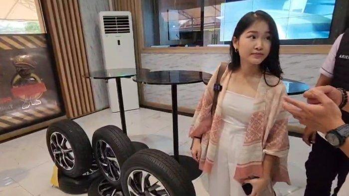 Viral Dokter Cantik Kemalingan 3 Ban Mobil Saat Parkir di Parkiran Rumah Sakit