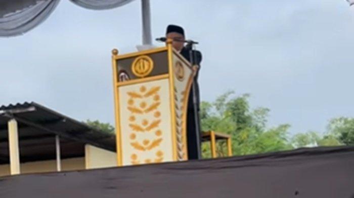 Viral Jemaah Sholat Ied Bubar Saat Khotib Ceramah Singgung Politik,