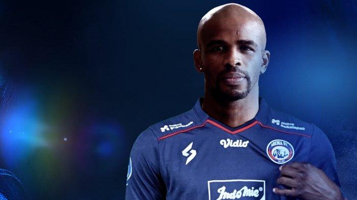 Pemain Arema FC Greg Nwokolo