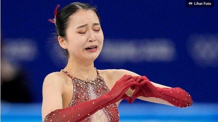Tampil Buruk saat Olimpiade Atlet Cantik China Menahan Tangis saat ...
