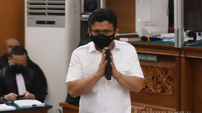 Ferdy Sambo di ruang sidang Pengadilan Negeri Jakarta Selatan, Selasa (8/11/2022). Vonis Mati Ferdy Sambo dianulir Mahkamah Agung (MA), Selasa (8/8/2023)