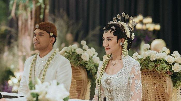 Pernikahan Thariq Halilintar dan Aaliyah Massaid
 