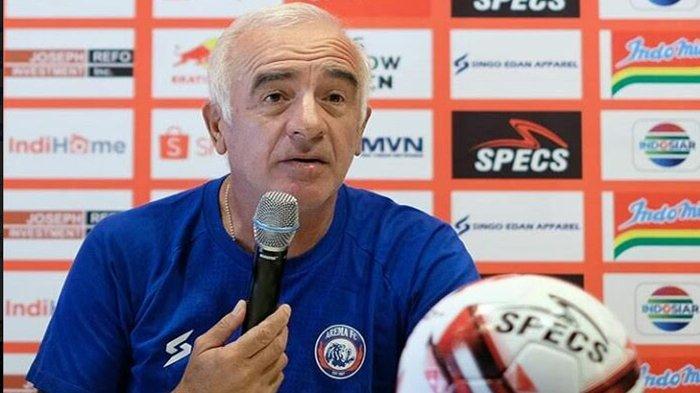 Pelatih arema FCMario Gomez