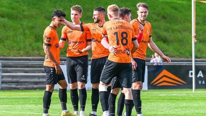 Marselino Ferdinan mencetak gol perdananya di liga Belgia saat klubnya KMSK Deinze menjamu Virton di Stadion Burgemeester Van De Wiele, Sabtu (22/4/2023) malam WIB. 