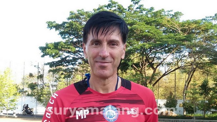 Milan Petrovic, Pelatih Arema FC, Kamis (27/9/2018) sore di Lapangan UMM.