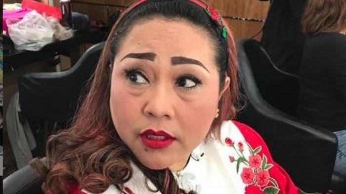 Komedian Nunung