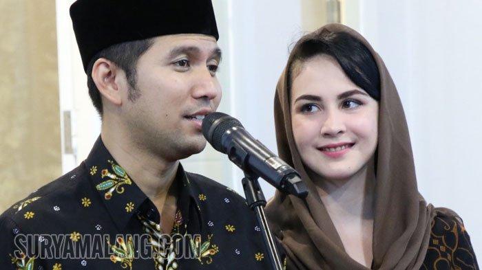 Wakil Gubernur Emil Dardak bersama Arumi Bachsin