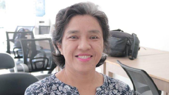 Juliana, keluarga pasien hemodialisa yang merasa sangat terbantu oleh program JKN