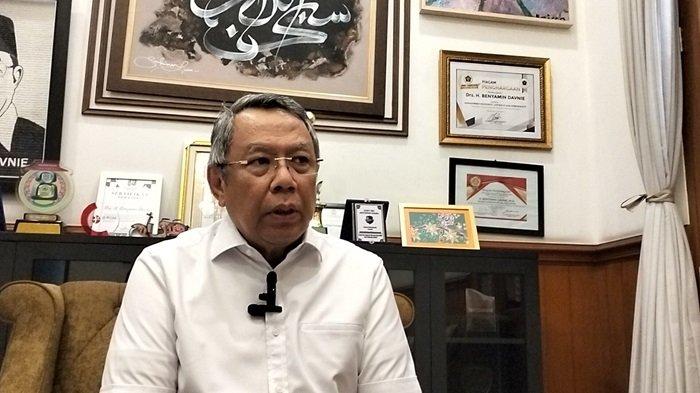 Wali Kota Tangerang Selatan, Benyamin Davnie