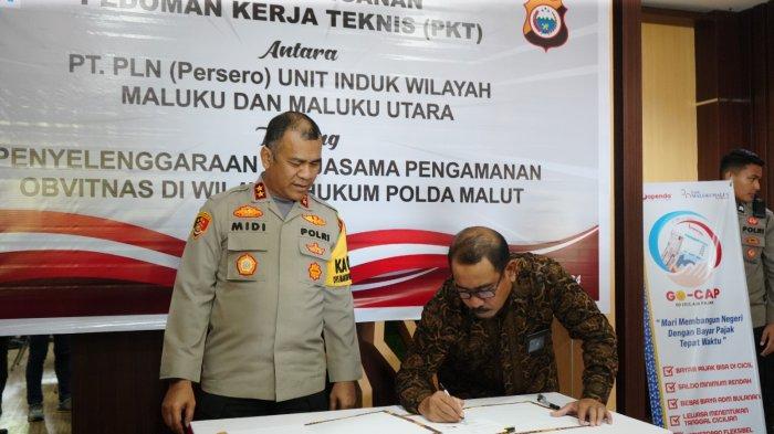 Penandatanganan Pedoman Kerja Teknis (PKT) dengan Kepolisian Daerah di kedua provinsi, Maluku dan Maluku Utara dilakukan oleh General Manager PLN UIW MMU, Awat Tuhuloula bersama Direktur Pengamanan Objek Vital Polda Maluku, Kombespol WD Herman; dan juga Kapolda Maluku Utara, Irjen Pol Midi Siswoko