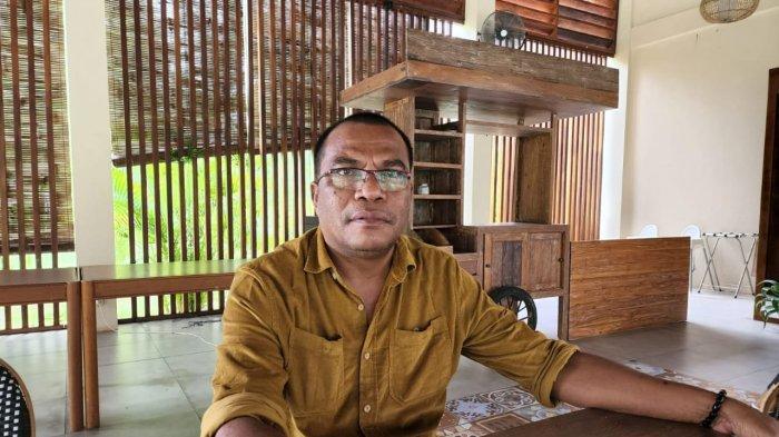 LHKPN - Anwar Husen, saat masih menjabat Kepala Dinas Pertanian Kabupaten Pulau Morotai, Minggu (17/07/2022). Dilantik jadi Kepala UPTD Balai Benih Induk Tanaman Pertanian Maluku Utara, berikut harta kekayaan Anwar Husen.