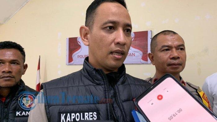 LHKPN - Kapolres Halmahera Selatan, Maluku Utara, AKBP Hendra Gunawan. Saat wawancara terkait tersangka kasus rudapaksa siswi SMP, Kamis (17/4/2025).