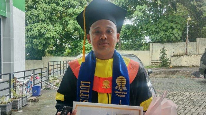 SOSOK: Abdul Rahim, lulusan terbaik program Sarjana Ilmu Hukum Universitas Terbuka (UT) Ternate, Maluku Utara dengan IPK 3,67, Kamis (22/5/2025)