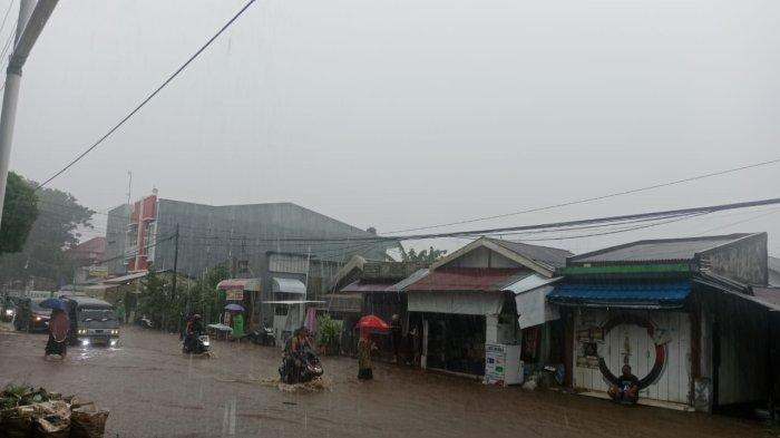 BANJIR TERNATE - Banjir landa Kota Ternate, Maluku Utara. BMKG Ternate memperingatkan potensi cuaca ekstrem tiga hari ke depan.