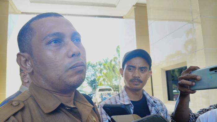 FASILITAS: Direktur RSJ Sofifi, Maluku Utara dr Yazzit Mahri saat diwawancarai Tribunternate.com, Senin (21/7/2025)