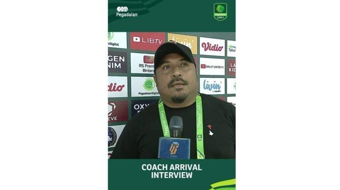 HASIL: Head Coach Malut United FC, Imran Nahumarury saat diwawancarai sebelum macth kontra PSKC Cimahi pada lanjutan Grup 2 Liga 2 2023-2024.