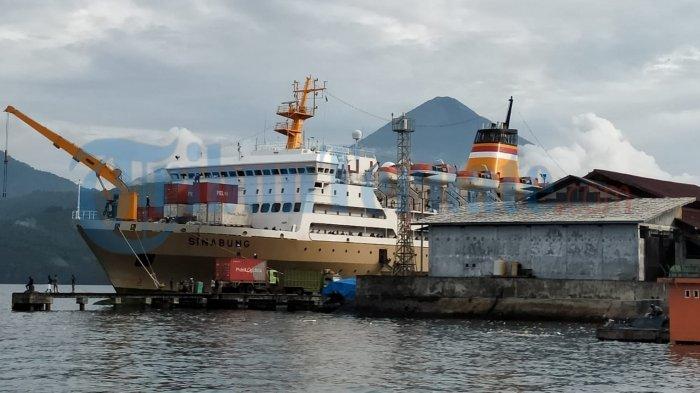 JADWAL KAPAL TERNATE - KM Sinabung akan berangkat pada Sabtu (28/11/2022). Berikut jadal kapal Pelni rute Ternate, Maluku Utara, ke Makassar, Sulawesi Selatan, di awal Juli 2025. Ada KM Sinabung.