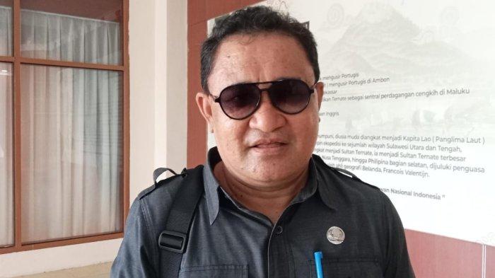 JABATAN: Kabag Hukum dan Persidangan Sekretariat DPRD Maluku Utara Isman Abbas. Yang akan mengganti (PAW) mendiang Ester adalah Alexander Paka.