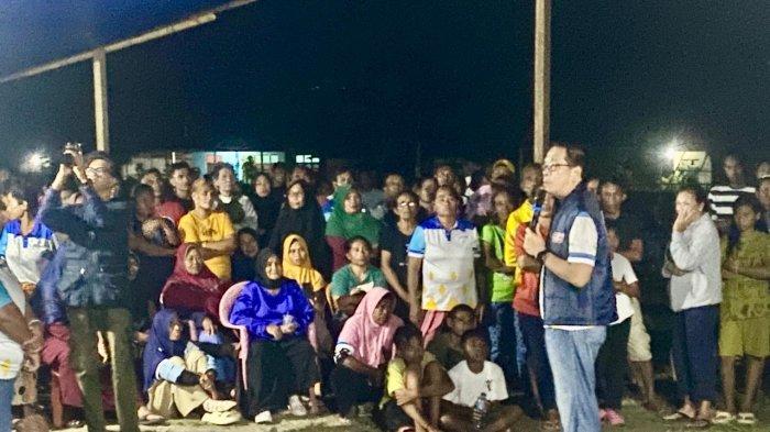 PILKADA: Kampanye Cagub Maluku Utara, Benny Laos di Desa Wayaloar, Kecamatan Obi Selatan, Halmahera Selatan, Maluku Utara