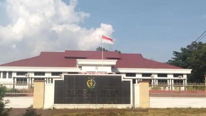 HUKUM: Kantor Kejari Kabupaten Halmahera Selatan, Provinsi Maluku Utara.