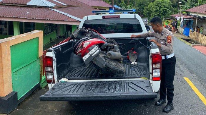 INSIDEN: Motor milik korban kecelakaan di Kelurahan Mafutu, Kota Tidore Kepulauan, Maluku Utara, Sabtu (10/5/2025)