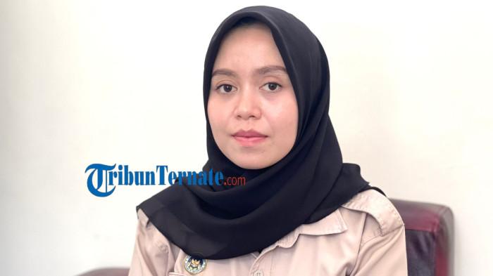 MASALAH: Ketua SPPG Dobang Timur Perkasa di Kelurahan Sabia Ternate, Maluku Utara Nurhafni Panggabean, Rabu (30/7/2025)
