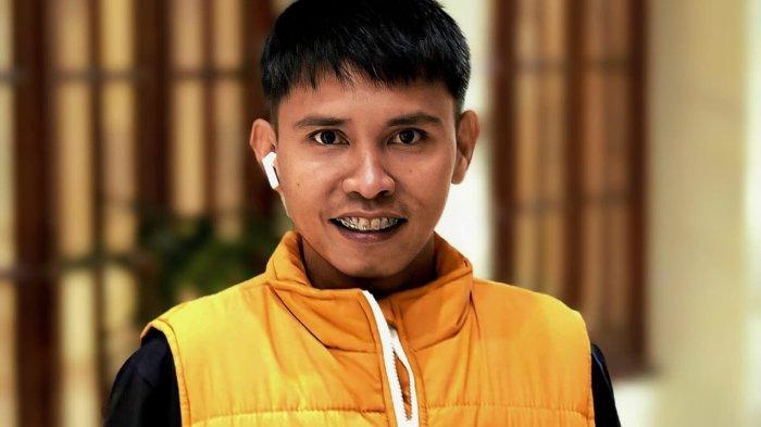 JABATAN: Ketua Fraksi Hanura DPRD Maluku Utara Yusran Pauwah