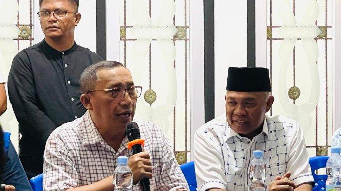 Konferensi Pers Kandidat Wali Kota Ternate nomor urut dua, M Tauhid Soleman dan Nasri Abubakar, Rabu (27/11/2024) malam.