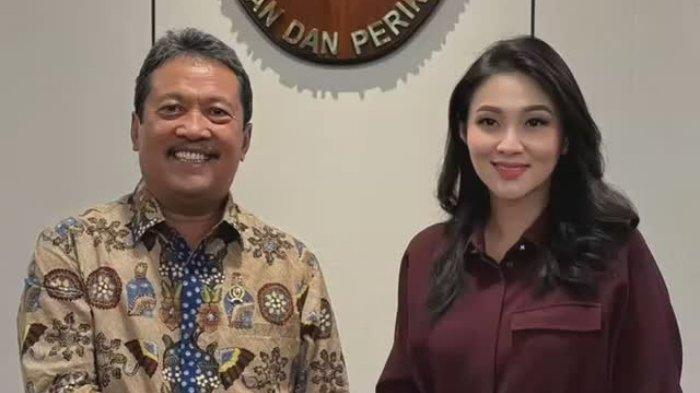 Menteri Kelautan dan Perikanan, Sakti Wahyu Trenggono dan Calon Gubernur Maluku Utara terpilih, Sherly Tjoanda