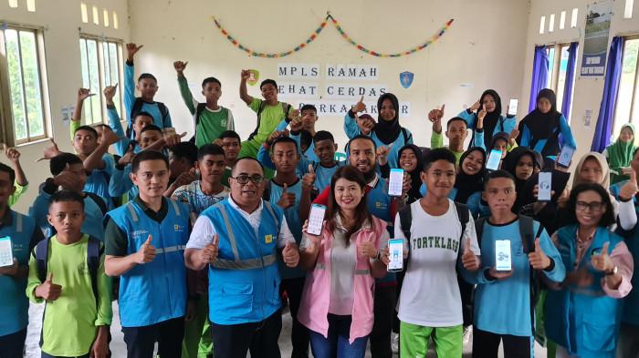 PLN Goes to School 01