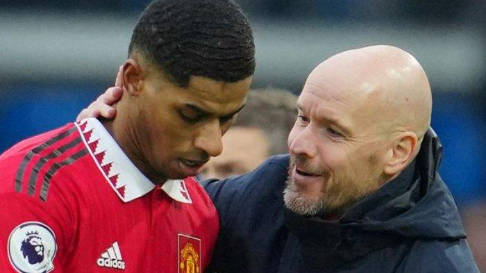 Pemain Manchester United Marcus Rashford dan sang pelatih Erik ten Hag