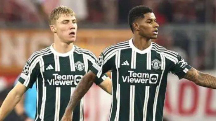 Pemain Manchester United Rasmus Hojlund dan Marcus Rashford