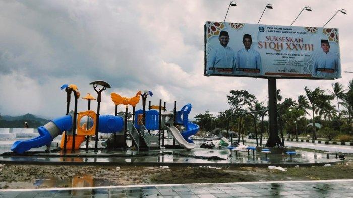 INFRASTRUKTUR: Kondisi terkini kawasan pantai Labuha, Halmahera Selatan, Maluku Utara, Kamis (22/5/2025)