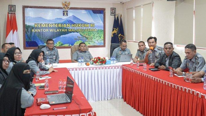 AGENDA: Suasana rapat persiapan pelaksanaan rangkaian kegiatan menyambut Hari Pengayoman ke 80 tahun 2025 yang diikuti Kemenkum Malut