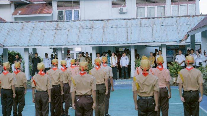REMISI - Gubernur Provinsi Maluku Utara, Sherly Laos bertatap muka dengan anak binaan di Lembaga Pembinaan Khusus Anak (LPKA), Kamis (24/7/2025)