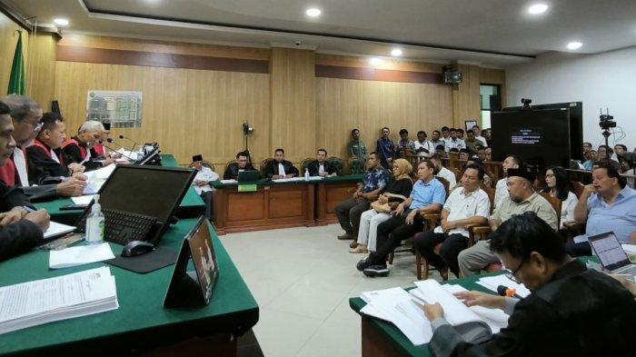 HUKUM: Suasana sidang lanjutan dengan terdakwa mantan Gubernur Maluku Utara, Abdul Ghani Kasuba, Rabu (3/7/2024)