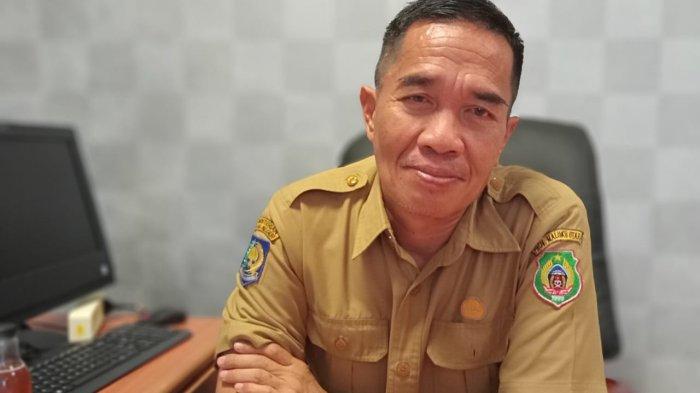 PENSIUN - Kepala PTSP Maluku Utara Bambang Hermawan yang sudah memasuki masa pensiun sebagai pejabat eselon II Pemprov Maluku Utara. 