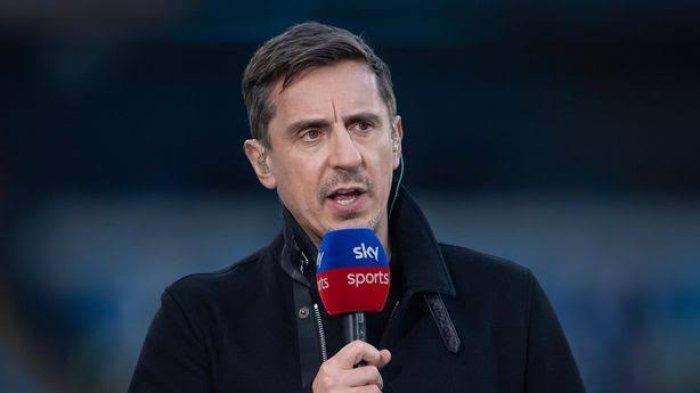 Gary Neville Yakin Erik Ten Hag Berada di Ujung Tanduk di Manchester