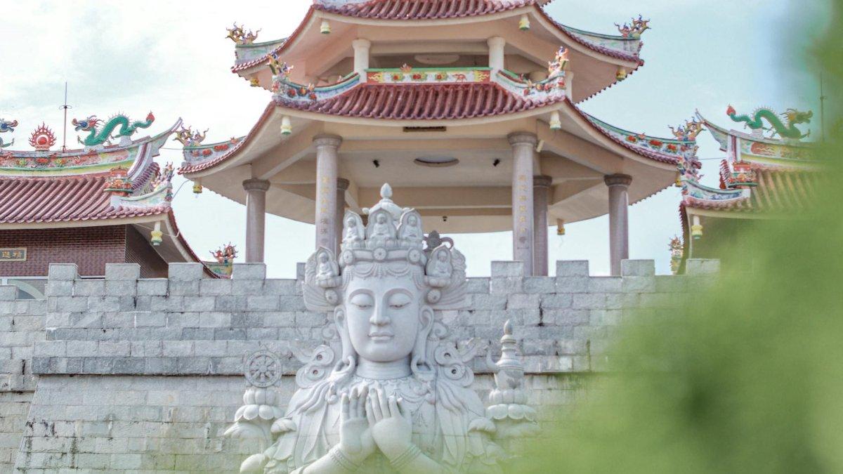 500 Lohan Temple, Tanjungpinang, Kepulauan Riau.