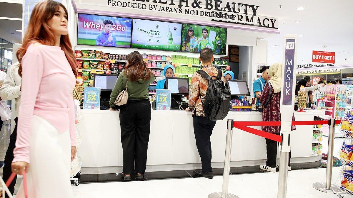 AEON Health & Beauty di Mal Ciputra Jakarta dirancang untuk memenuhi kebutuhan masyarakat urban