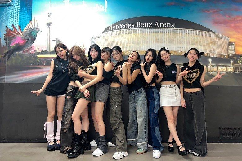 Ada promo spesial buat kamu yang memesan tiket TWICE di Jakarta