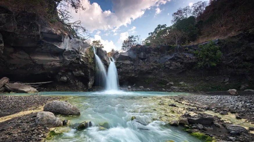 Air Terjun Mangku Sakti, Sembalun, Lombok Timur.