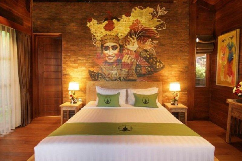 Alam Kawi Ubud Resort & Spa, satu hotel bintang 4 di Gianyar Bali yang menawarkan fasilitas kolam renang.