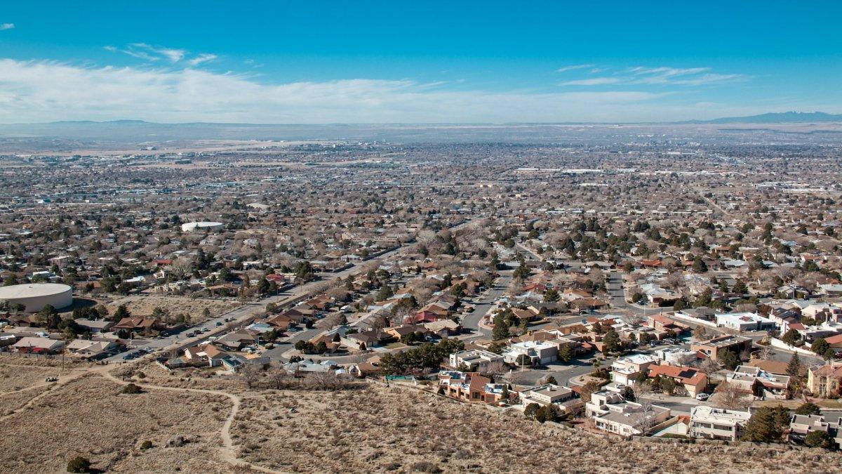 Albuquerque, New Mexico, Amerika Serikat. Banyak wisatawan Indonesia tetap menjelajah New Mexico berkat tips aman saat liburan ke AS.