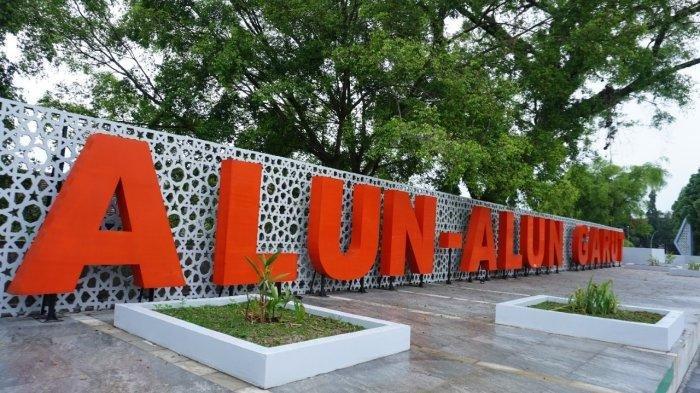 Alun-alun Garut yang berlokasi di Kecamatan Garut Kota, Kabupaten Garut, Jawa Barat.