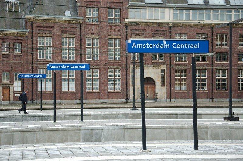 Amsterdam Centraal di Belanda