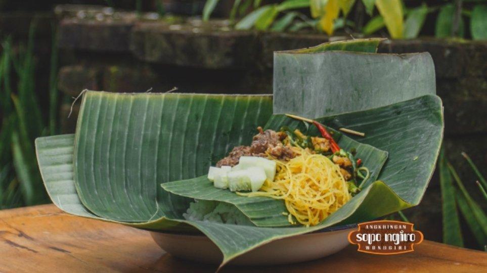 Angkringan Sopo Ngiro.