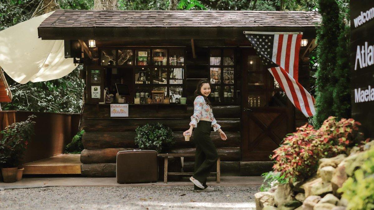 Atlantis Valley, satu restoran unik di Chiang Mai Thailand buat liburan yang berbeda.