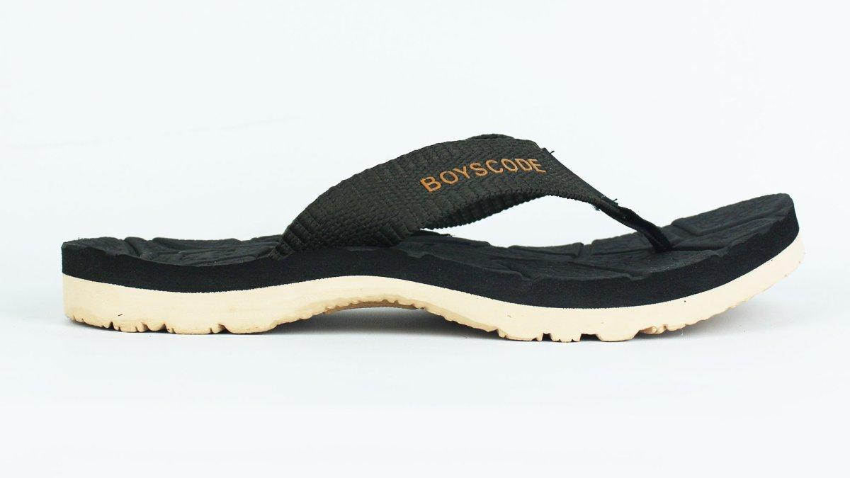 BOYSCODE Sandal Jepit Gunung Outdoor, satu sandal pria terbaik untuk traveling yang nyaman dipakai.